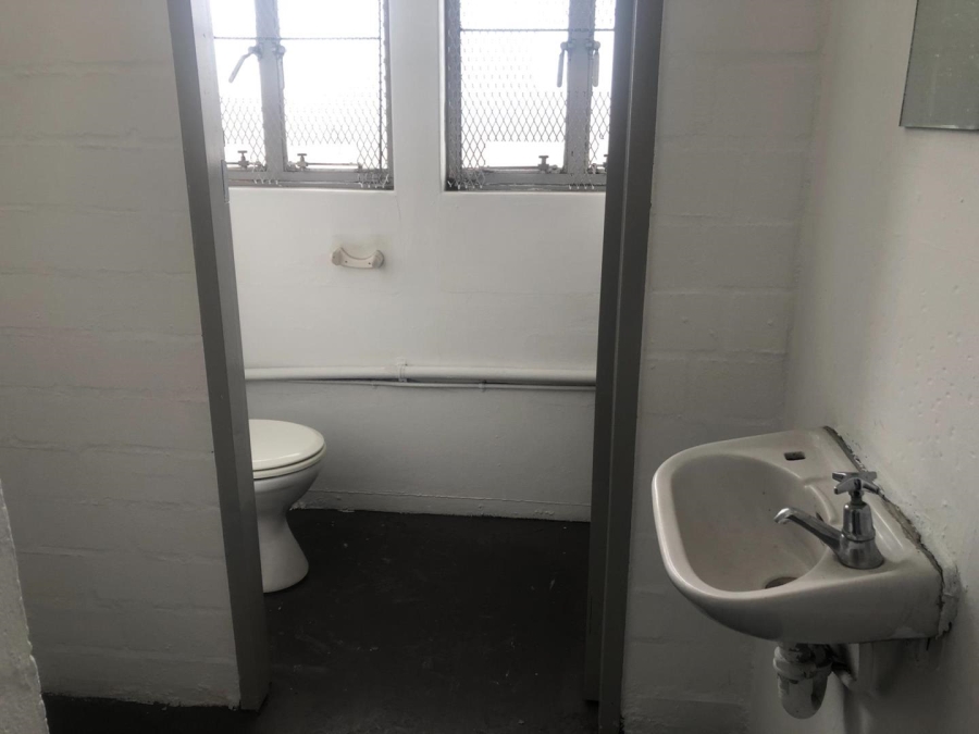 To Let Commercial Property for Rent in Ndabeni Western Cape